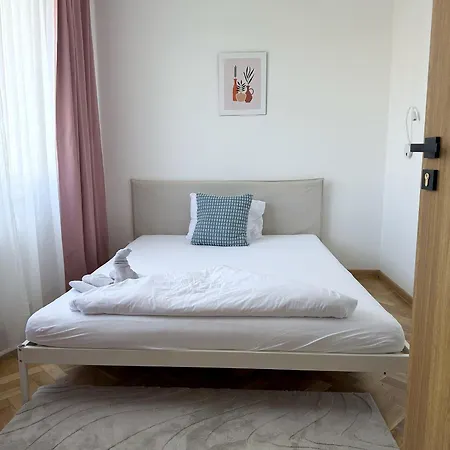 Thurzova 16 - Center